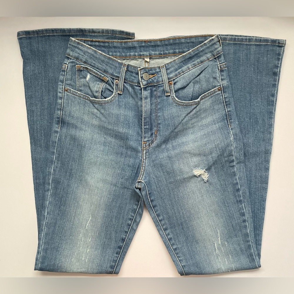 Levi’s Hi Rise Flare Leg Jean for Womens